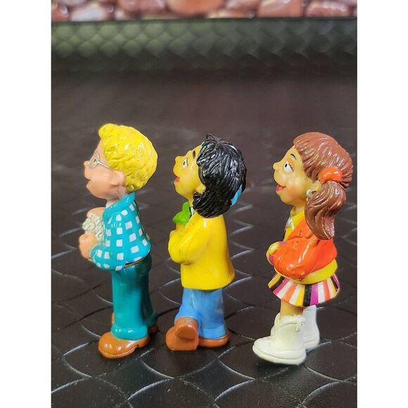 3 Vintage Sesame Street Puzzle Place Kids Figures #B11 - Picture 3 of 6